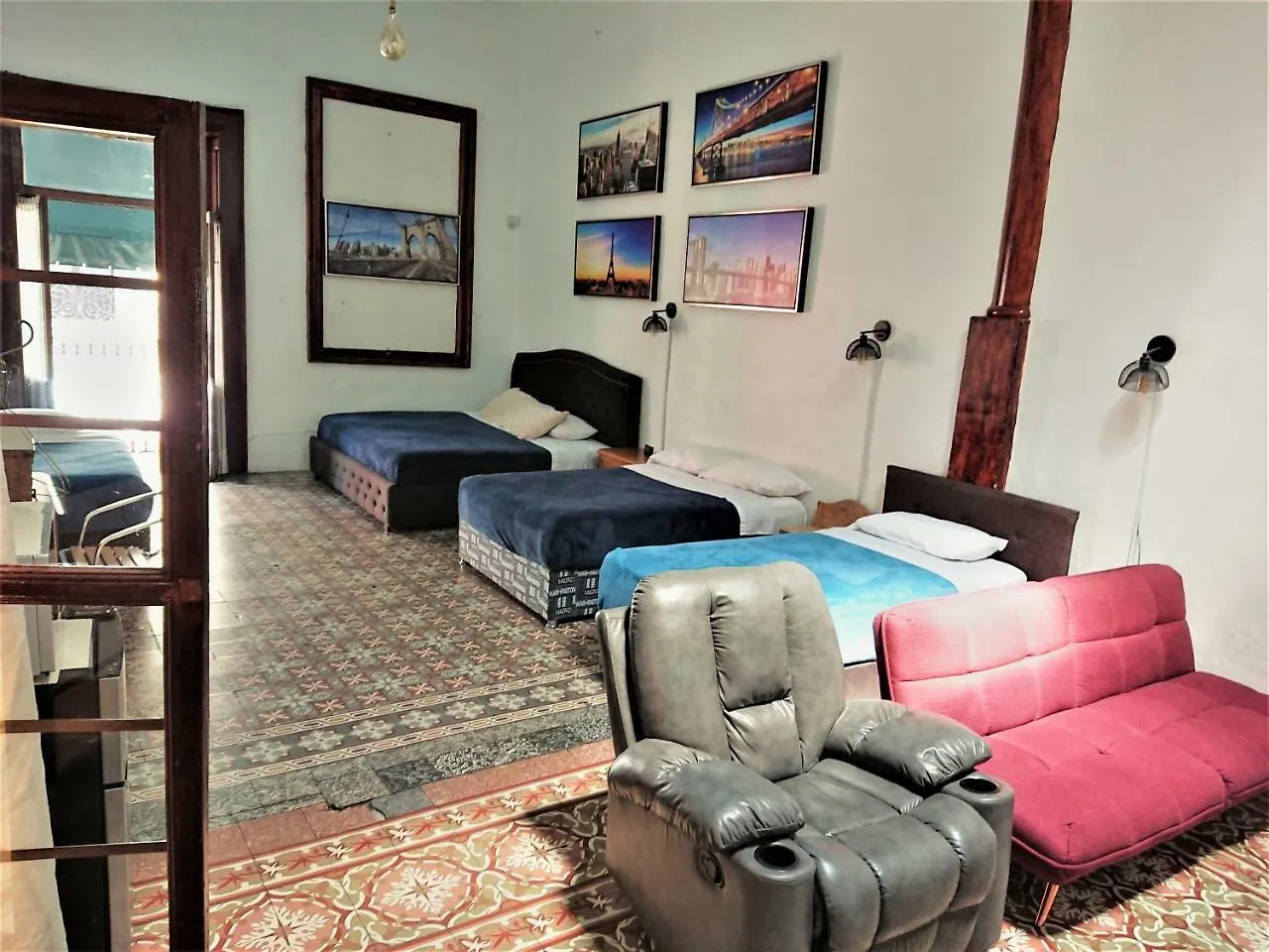 Suite Vintage Puebla 0*,